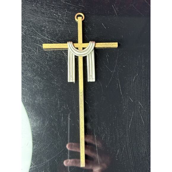 JCC Hanging Pewter and Sterling Cross - with Silver Vestment - Made in 2000 - Picture 4 of 11